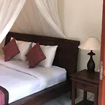 Umah Belos
